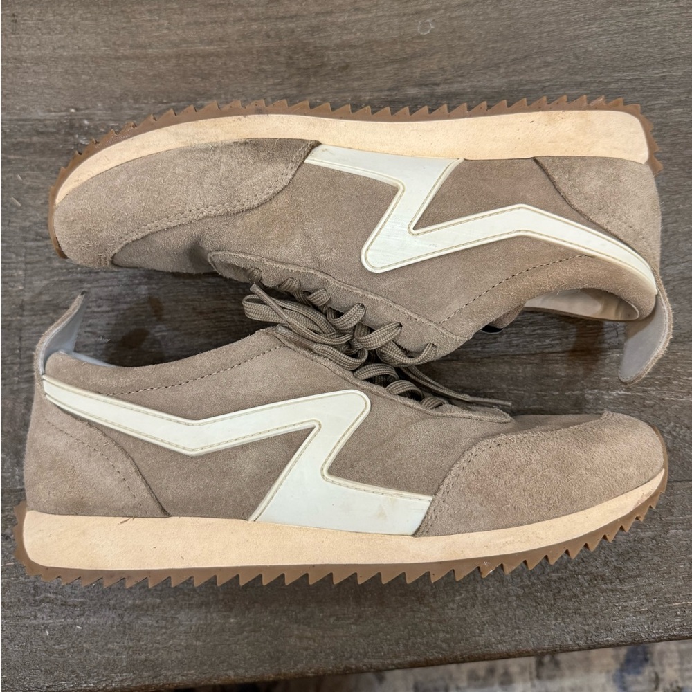 rag & bone Retro Sneaker in Sand Beige - Size 11W/41